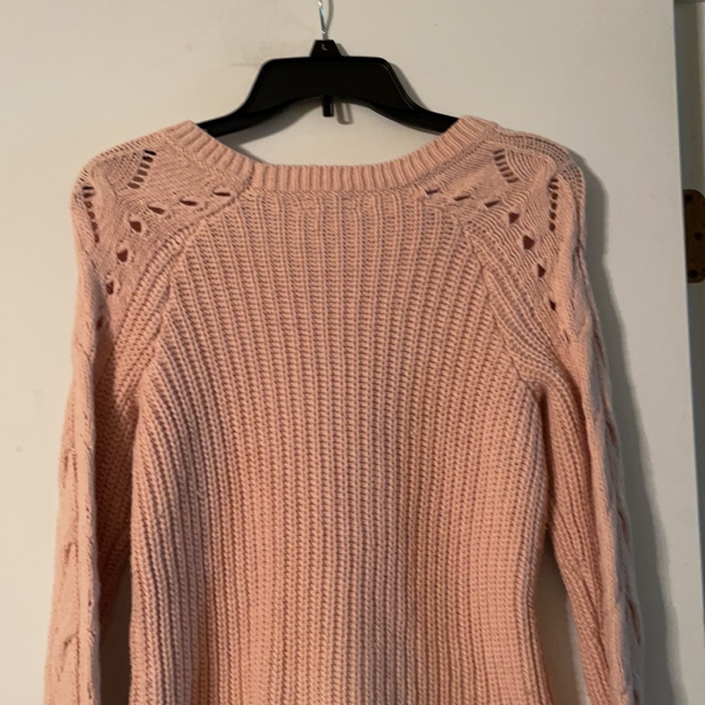Lucky brand pink sweater in size small - Picture 6 of 8